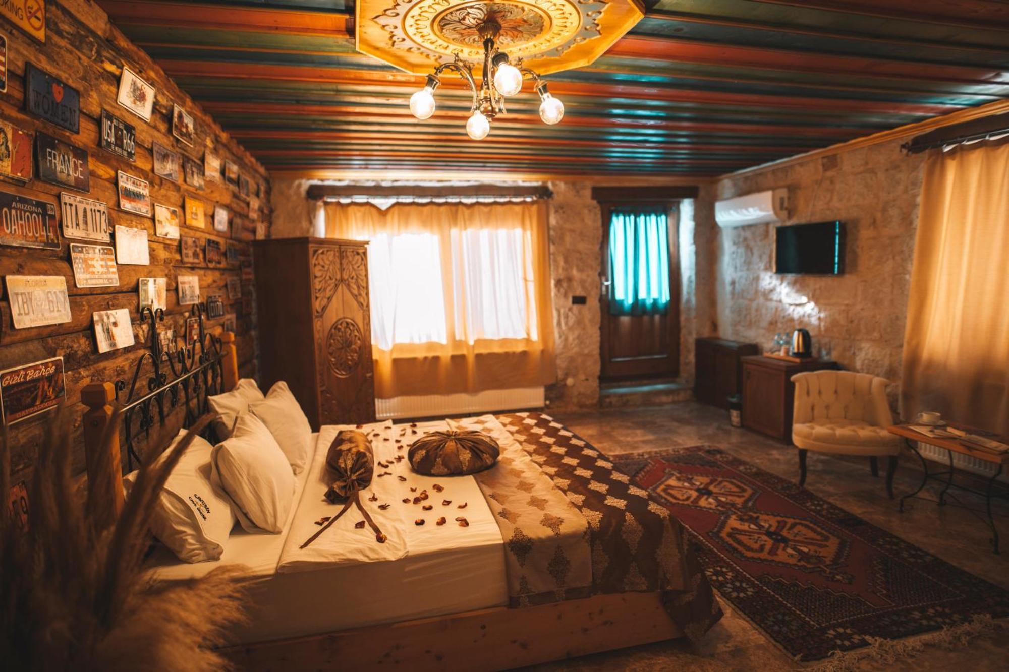 Bed and Breakfast Cavusin Cave House-Cappadocia Гьореме Екстер'єр фото