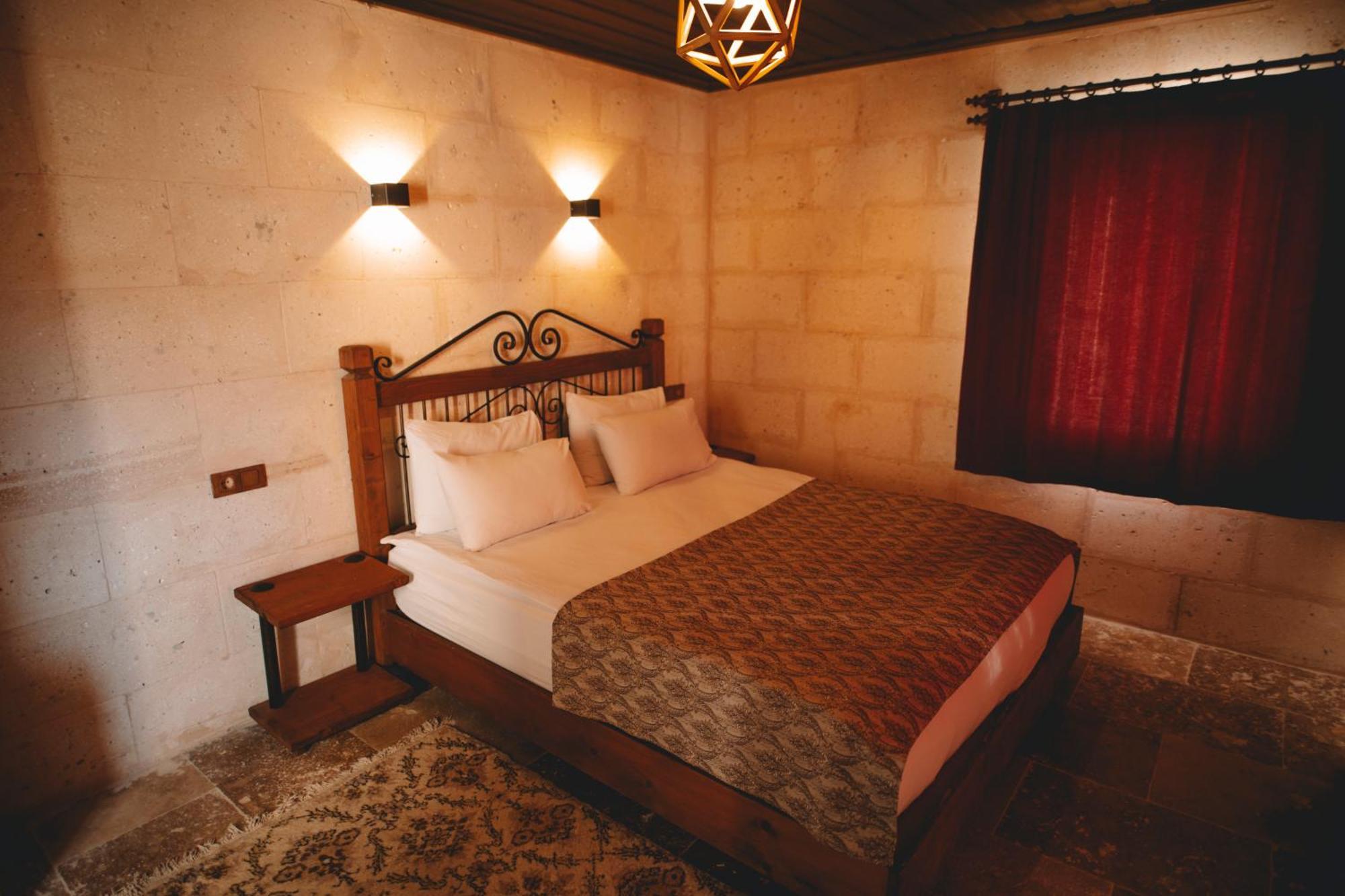 Bed and Breakfast Cavusin Cave House-Cappadocia Гьореме Екстер'єр фото