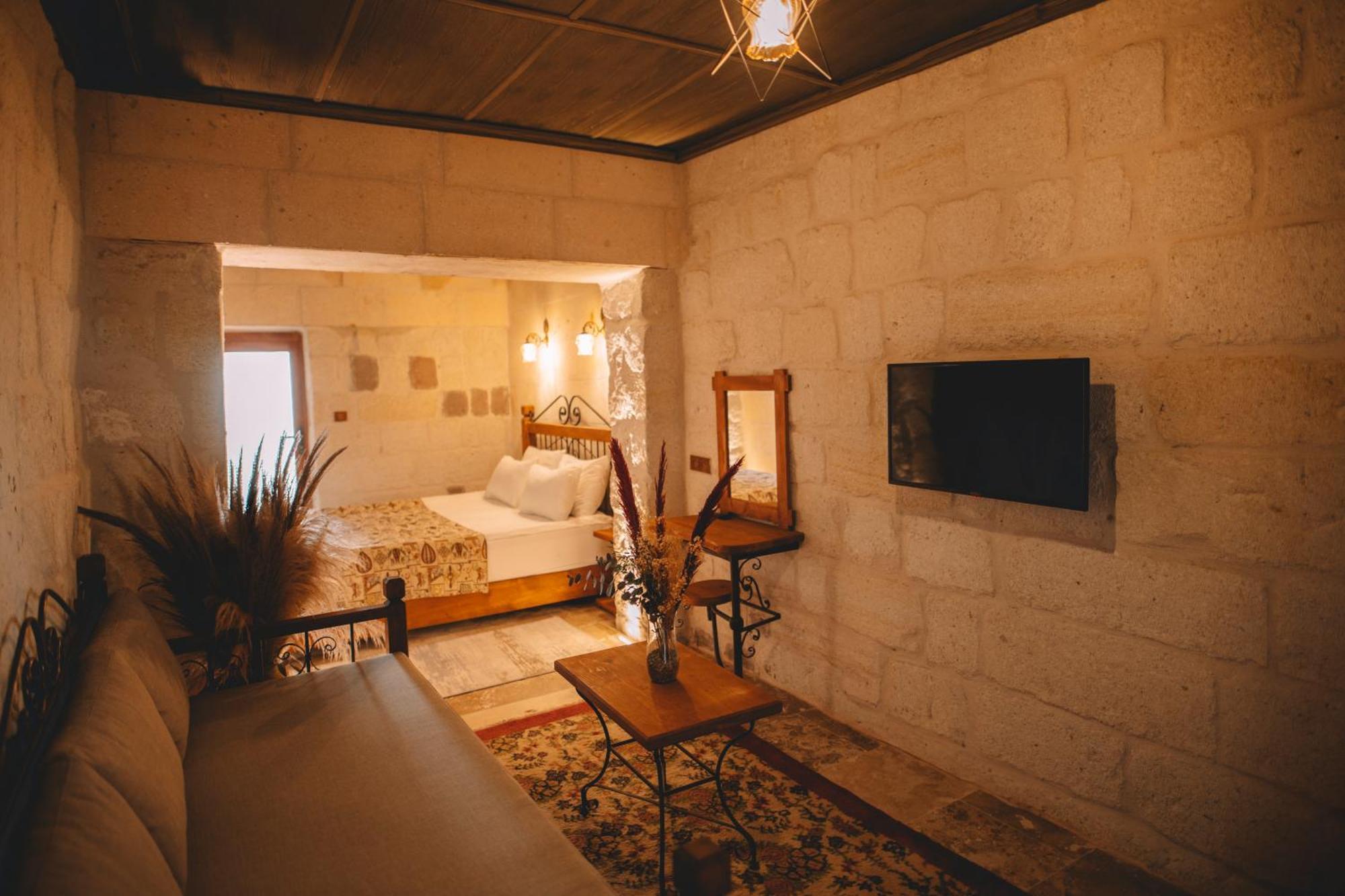 Bed and Breakfast Cavusin Cave House-Cappadocia Гьореме Екстер'єр фото