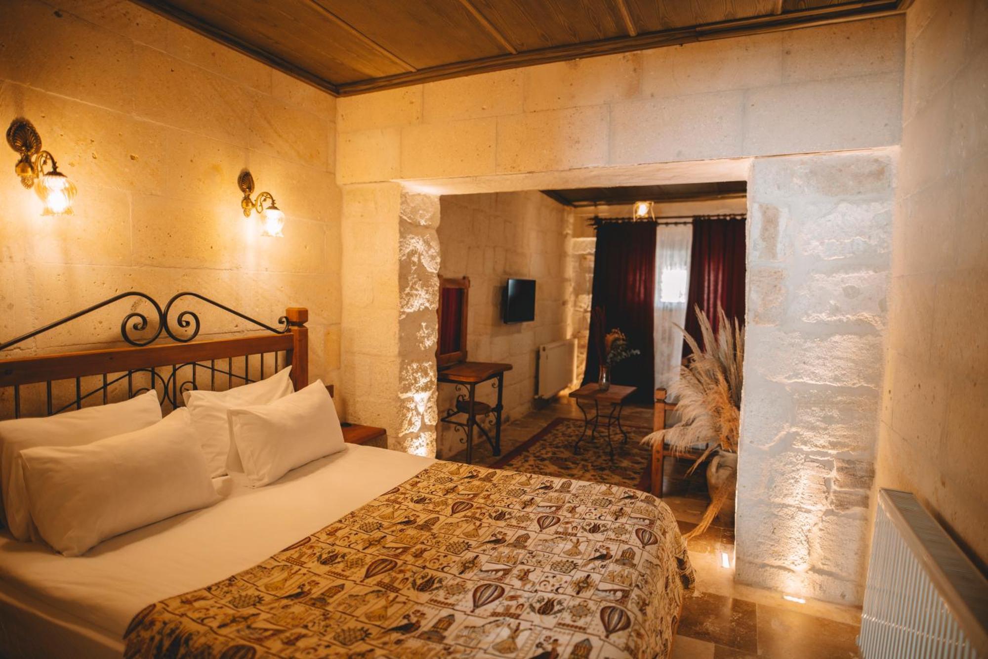 Bed and Breakfast Cavusin Cave House-Cappadocia Гьореме Екстер'єр фото