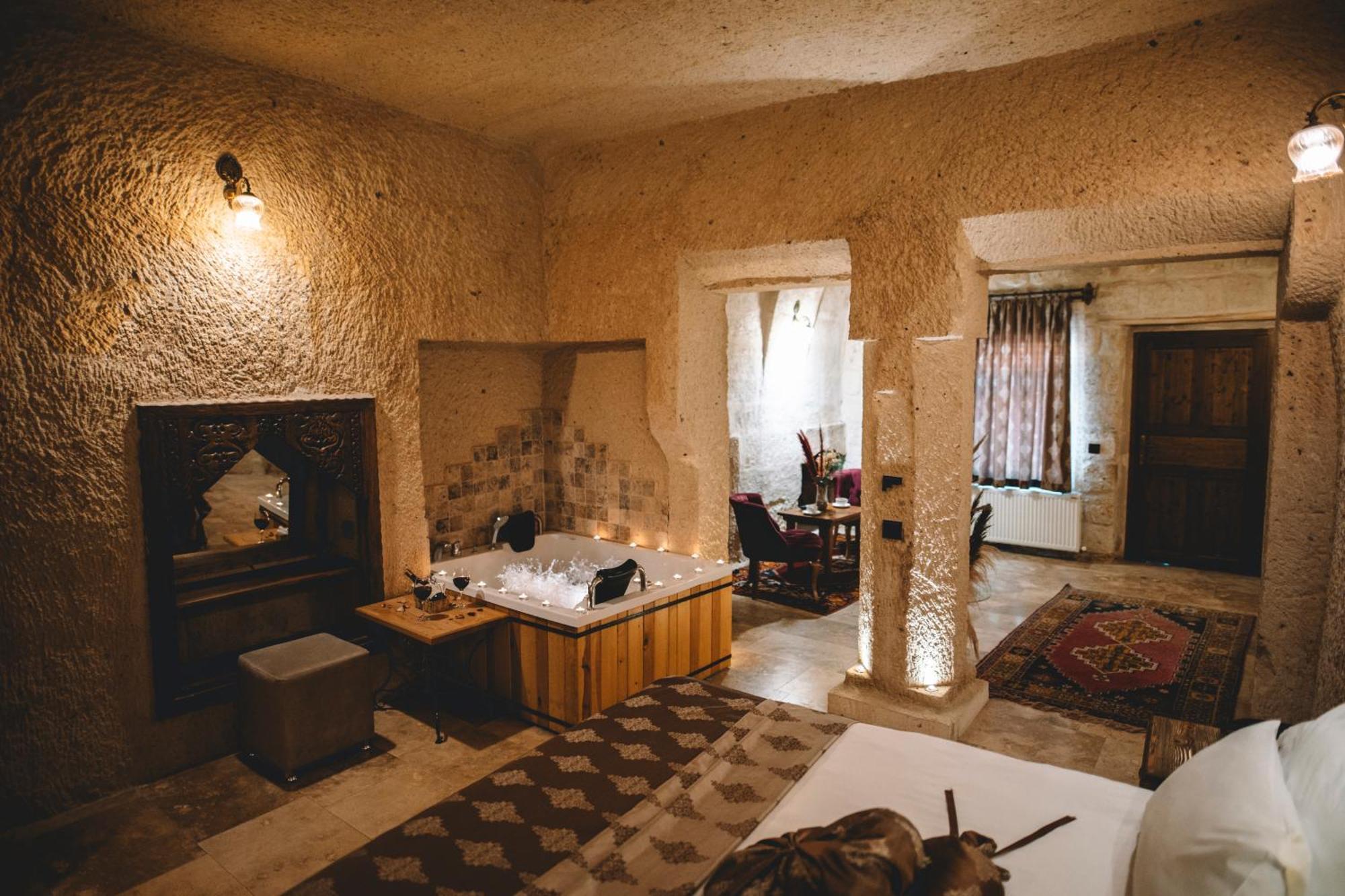Bed and Breakfast Cavusin Cave House-Cappadocia Гьореме Екстер'єр фото