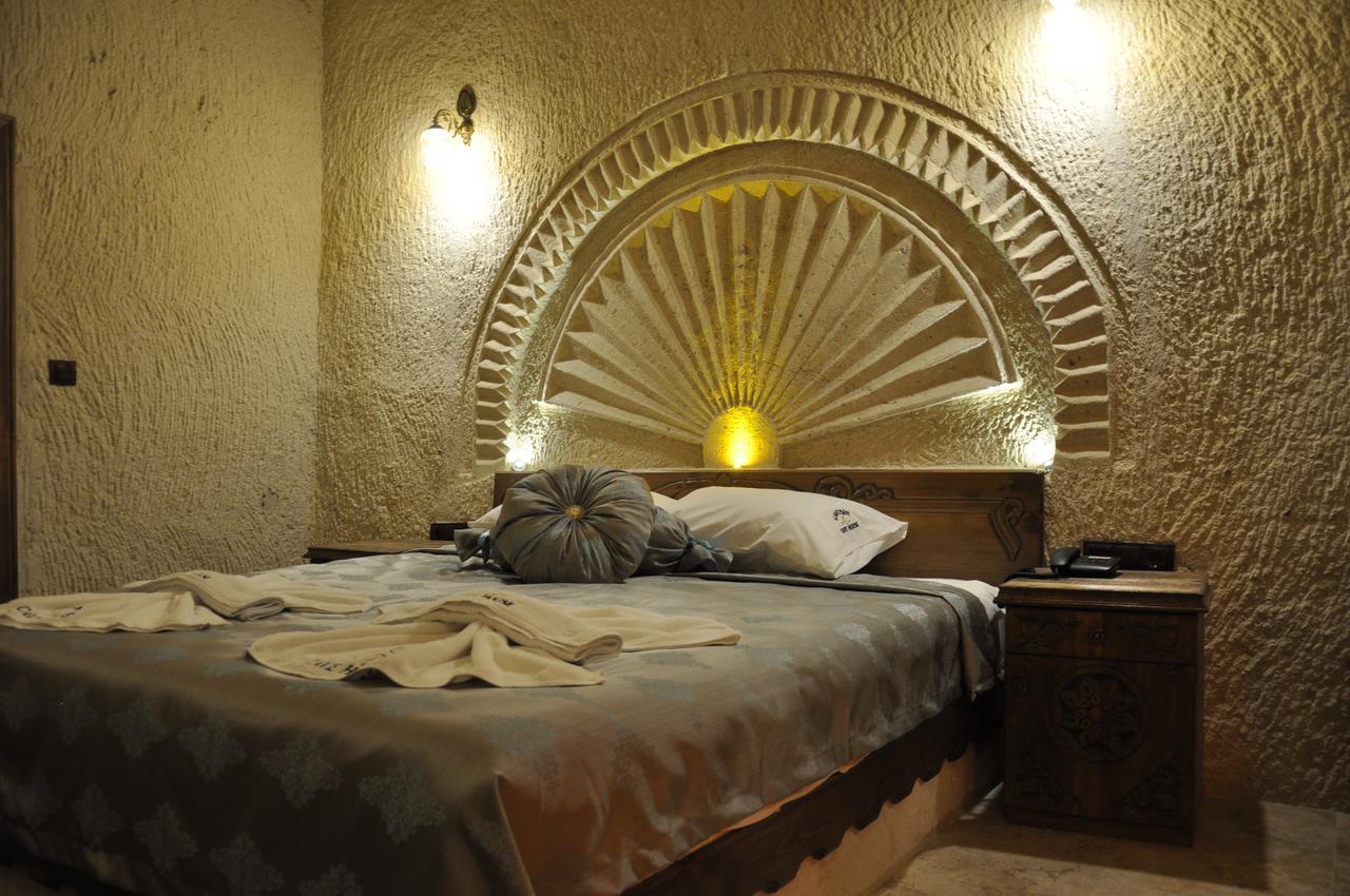 Bed and Breakfast Cavusin Cave House-Cappadocia Гьореме Екстер'єр фото