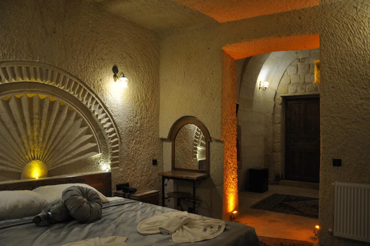Bed and Breakfast Cavusin Cave House-Cappadocia Гьореме Екстер'єр фото